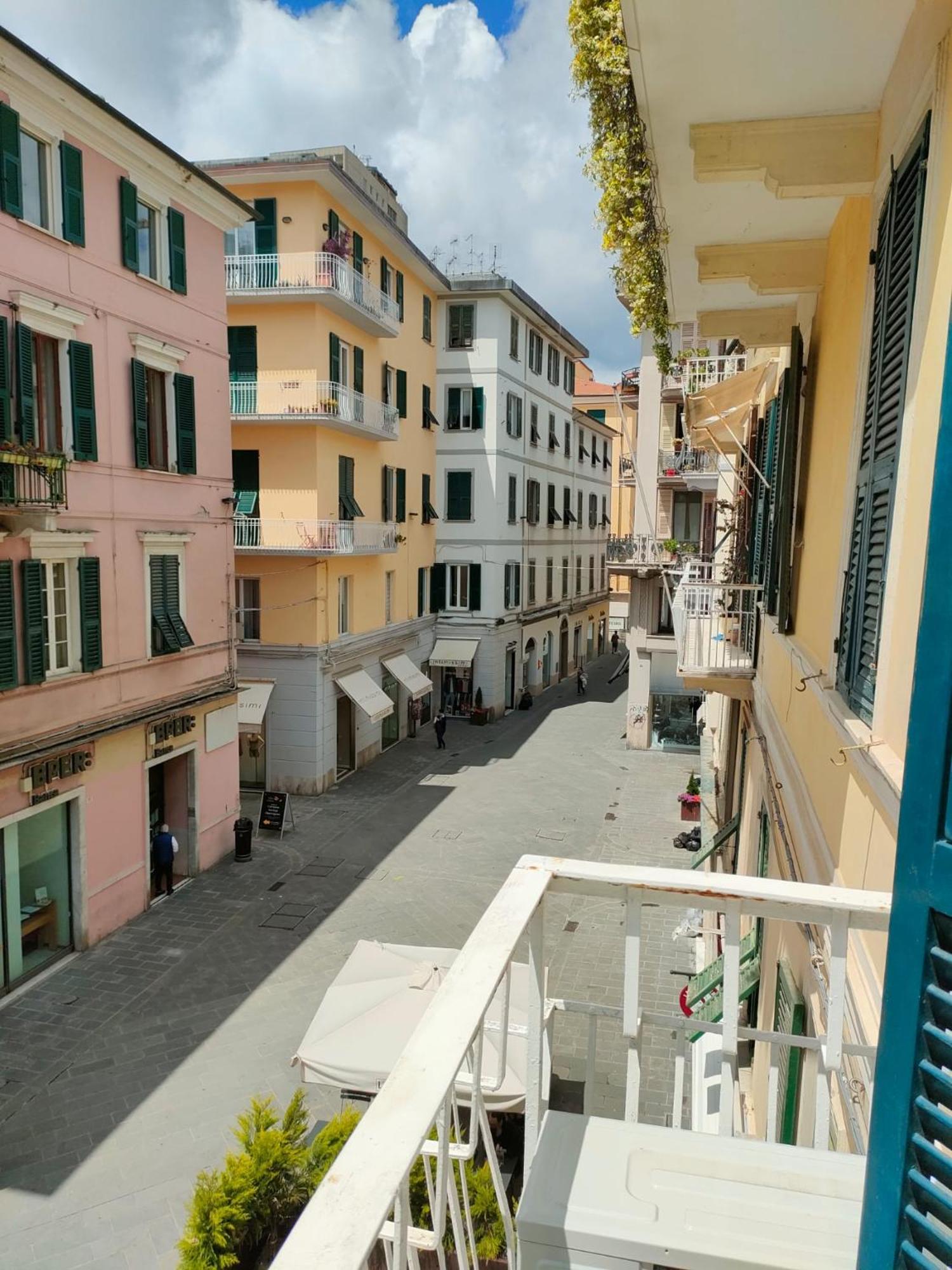 Appartement Il Balcone Sul Teatro à La Spezia Extérieur photo