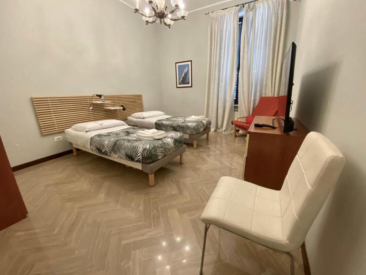 Appartement Il Balcone Sul Teatro à La Spezia Extérieur photo